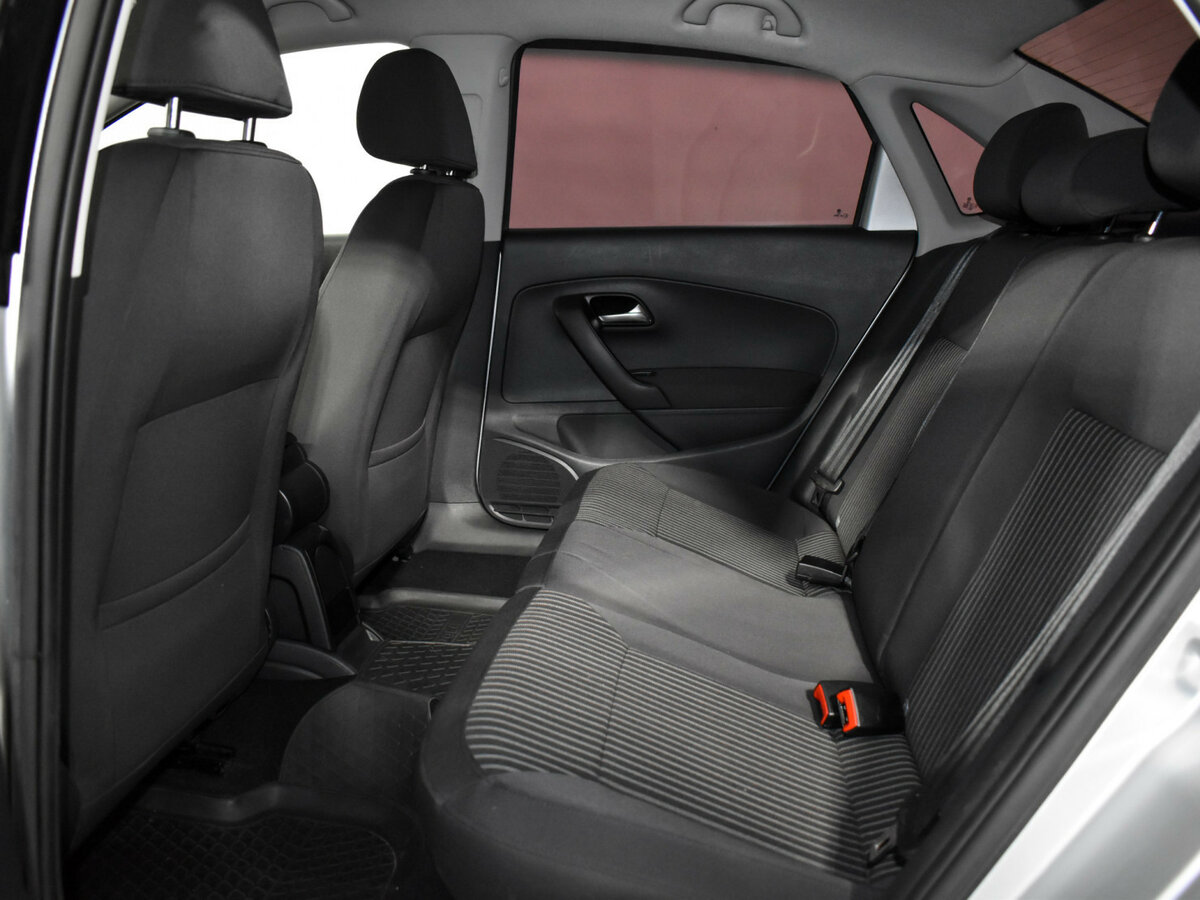 Купить Volkswagen Polo V Рестайлинг, 2015, 240 000 км, фото №11